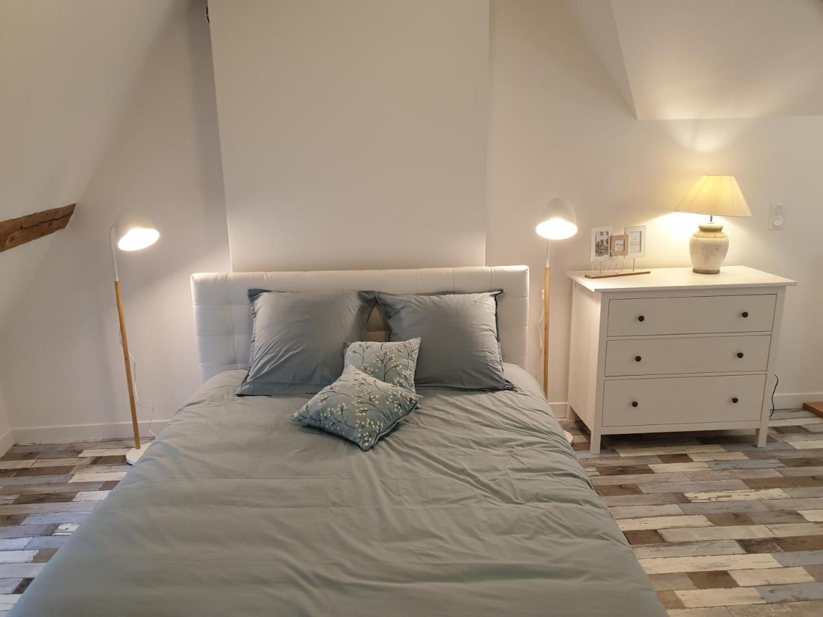 Un Petit Coin De Cathedrale Apartment Бове Екстериор снимка