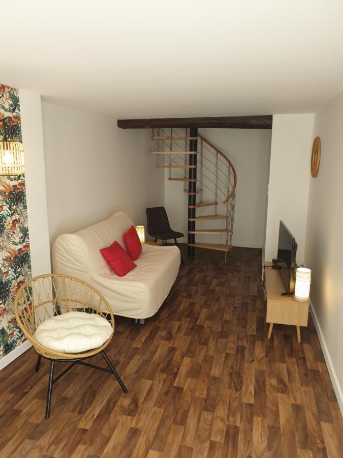 Un Petit Coin De Cathedrale Apartment Бове Екстериор снимка